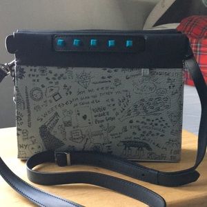 Min & Mon Vali Small bag with print